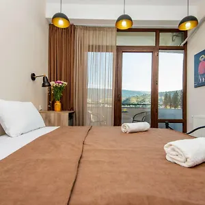 https://tonusi-luxe-hotel.alltbilisihotels.com