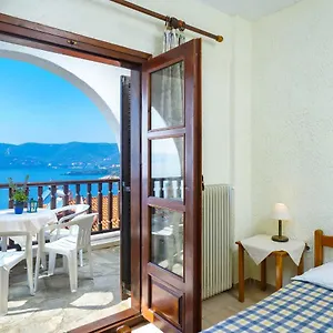 https://kritikos-apartments.hotelschalkidiki.net